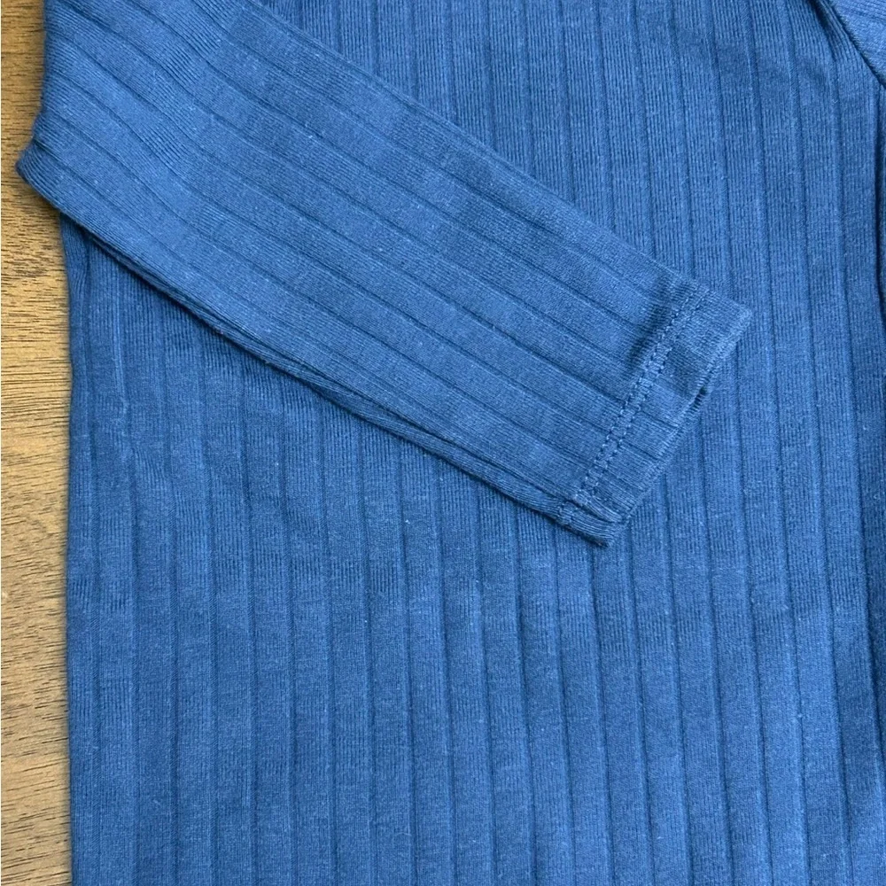 2ct Long Sleeve Baby Bodysuits‎ 3-6 Months. Carters (0243)